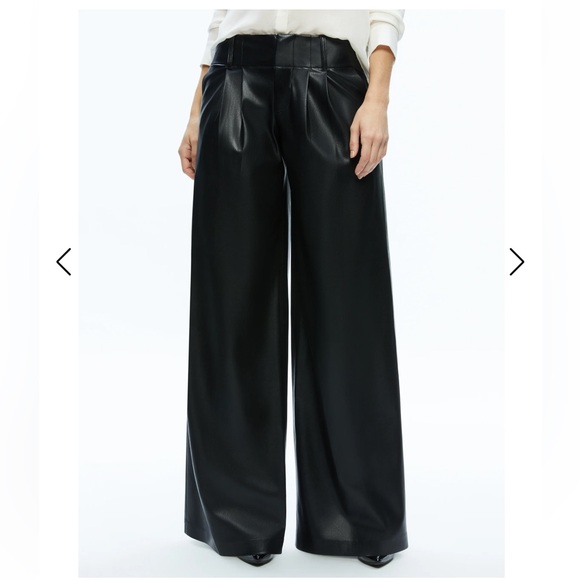 New Alice and Olivia Anders vegan leather low rise pants - Picture 1 of 5